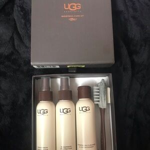 UGG Sheepskin Care Kit